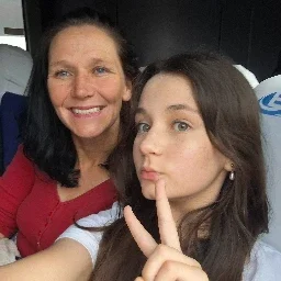 Juliana Terezinha Kutz Schineider 